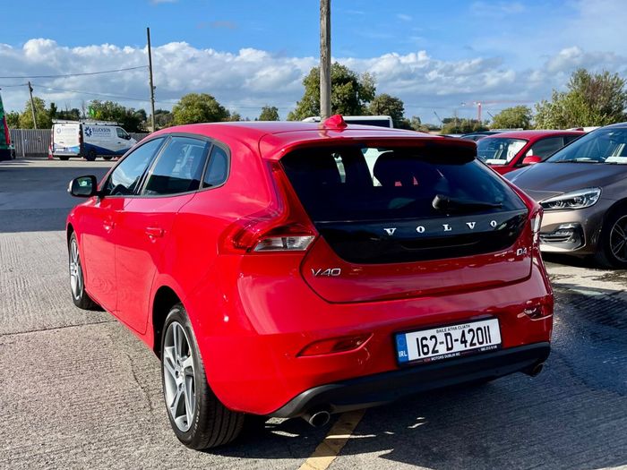 Volvo V40 2016