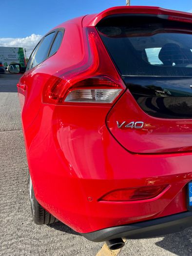 Volvo V40 2016