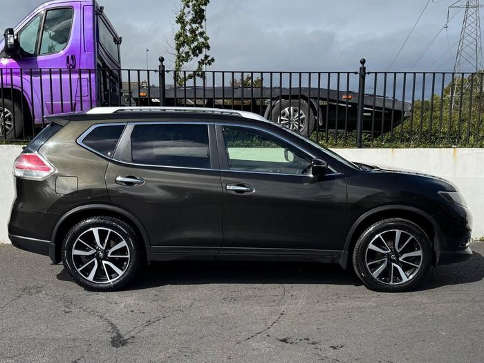 Nissan X-Trail 2015