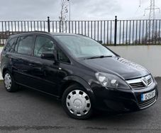 Opel Zafira 2012