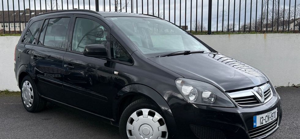 Opel Zafira 2012