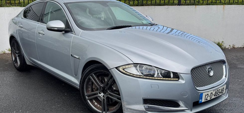 Jaguar XF 2012
