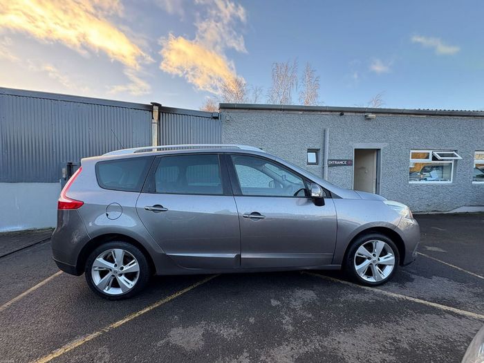 Renault Grand Scenic 2014