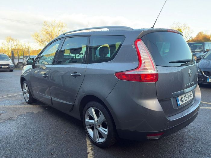 Renault Grand Scenic 2014