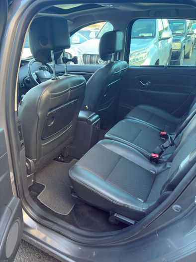 Renault Grand Scenic 2014