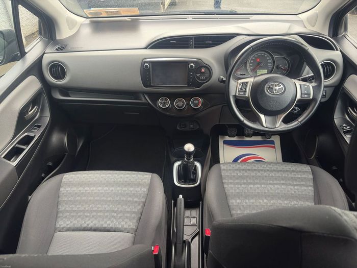 Toyota Yaris 2016