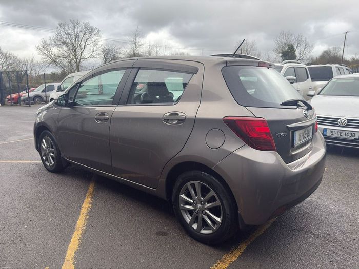 Toyota Yaris 2016