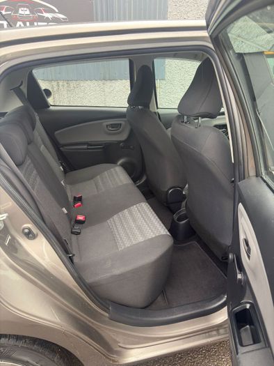 Toyota Yaris 2016