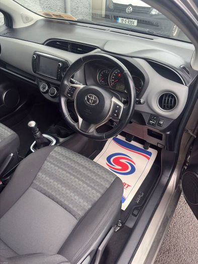 Toyota Yaris 2016