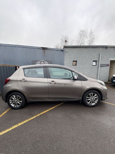 Toyota Yaris 2016