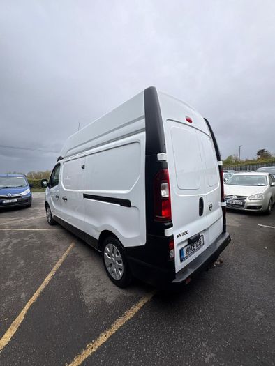 Nissan NV300 2019