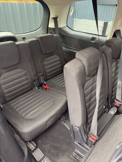 Ford Galaxy 2016