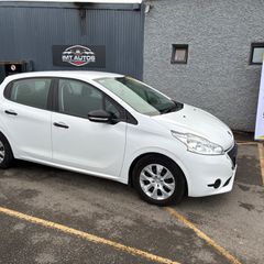 Peugeot 208 2014
