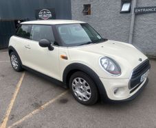 MINI One 2016