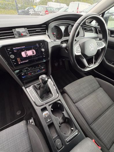 Volkswagen Passat 2022
