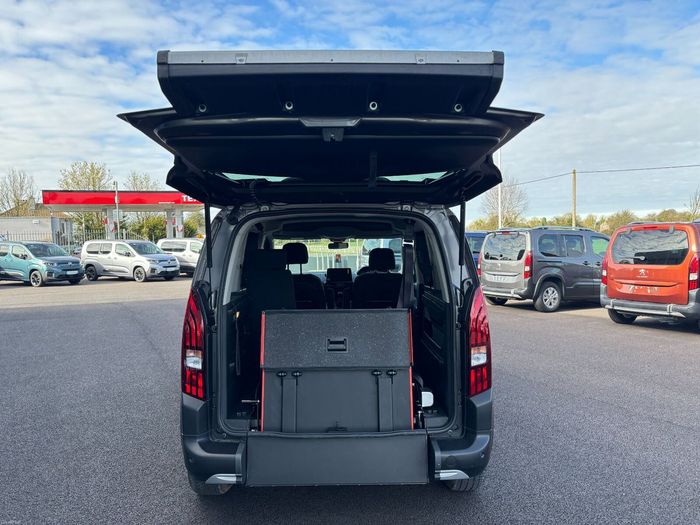 Peugeot Rifter 2023