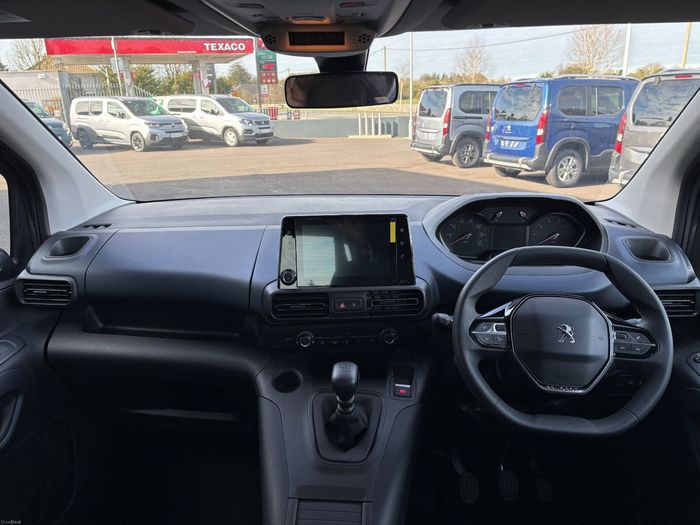 Peugeot Rifter 2023
