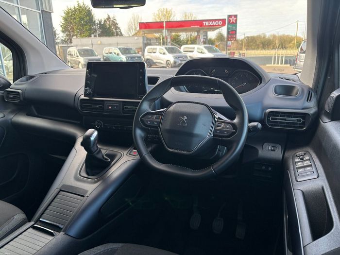 Peugeot Rifter 2020