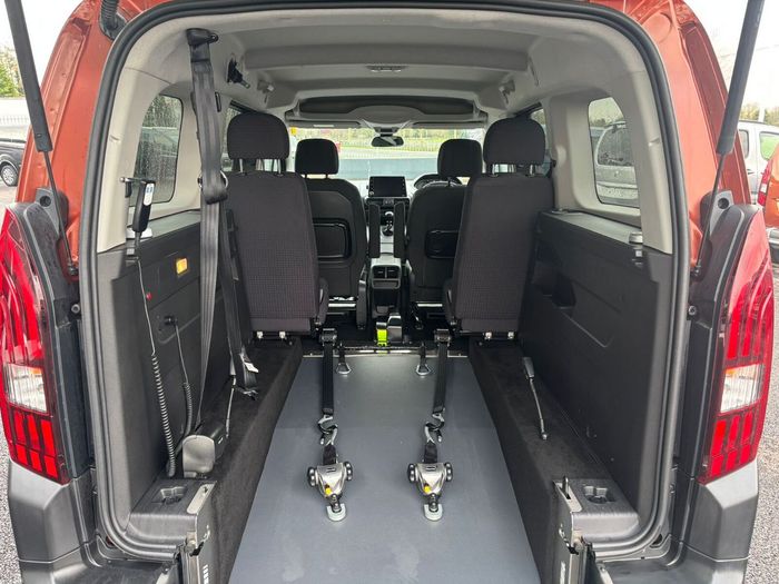Peugeot Rifter 2021
