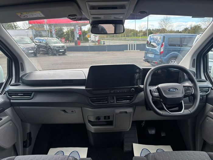 Ford Tourneo Custom 2026