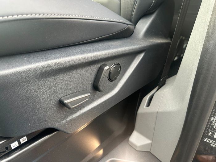Ford Tourneo Custom 2027