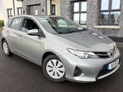 Toyota Auris 2015