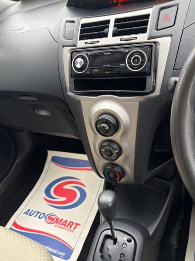 Toyota Vitz 2009