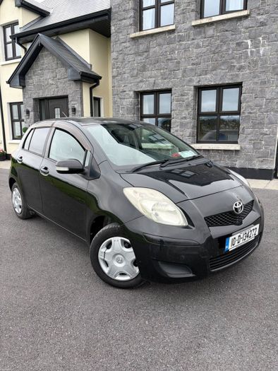 Toyota Vitz 2010