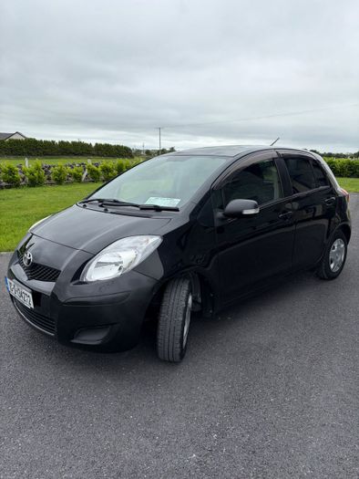 Toyota Vitz 2010
