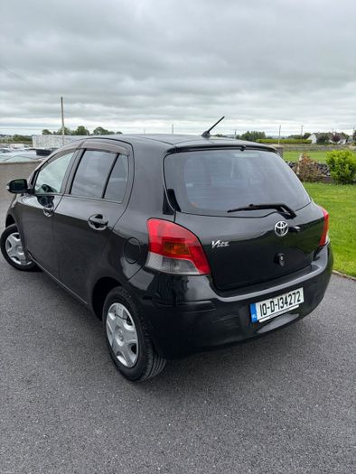 Toyota Vitz 2010
