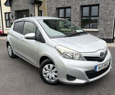Toyota Vitz 2014