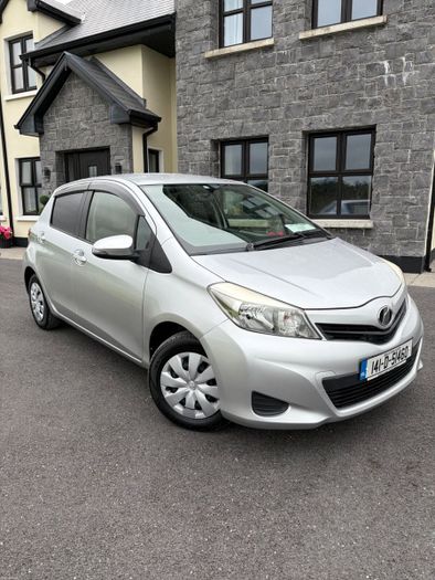 Toyota Vitz 2014