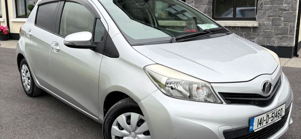 Toyota Vitz 2014