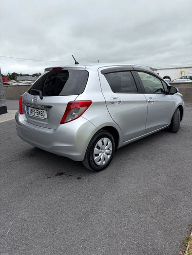 Toyota Vitz 2014