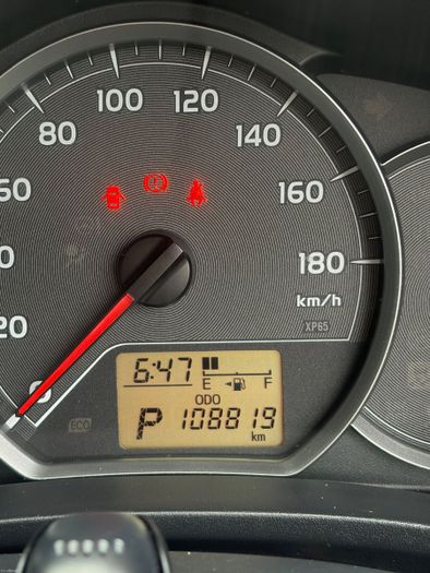 Toyota Vitz 2014