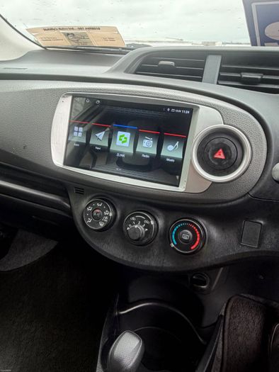Toyota Vitz 2014