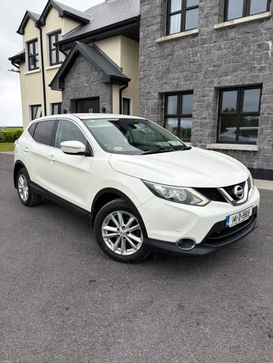 Nissan QASHQAI 2014
