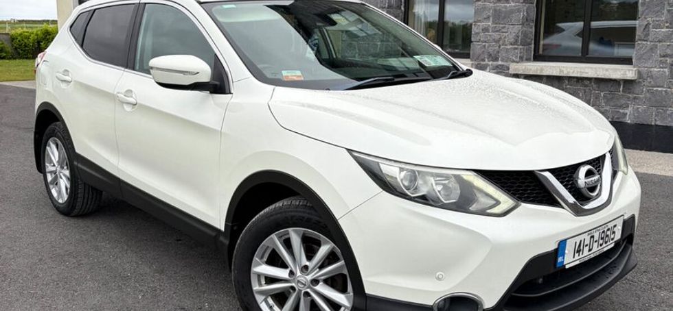 Nissan QASHQAI 2014