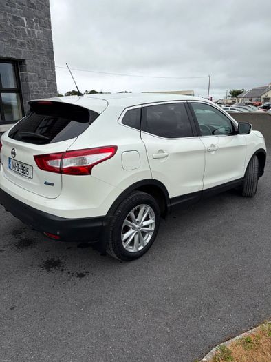 Nissan QASHQAI 2014