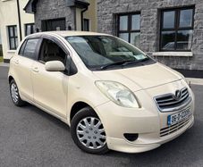 Toyota Vitz 2006