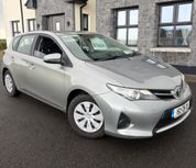 Toyota Auris 2015