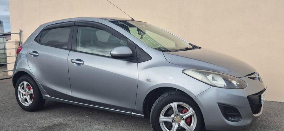 Mazda Demio 2013