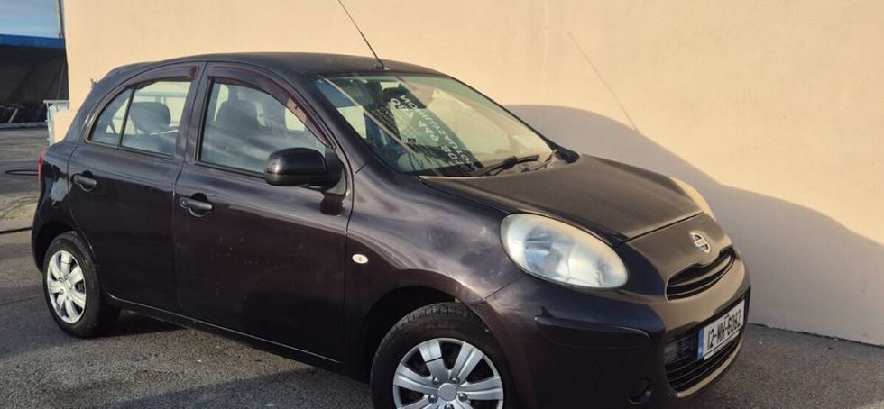 Nissan March 2012
