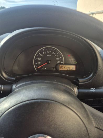 Nissan March 2012
