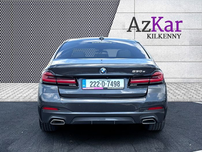 BMW 5 Series 2022