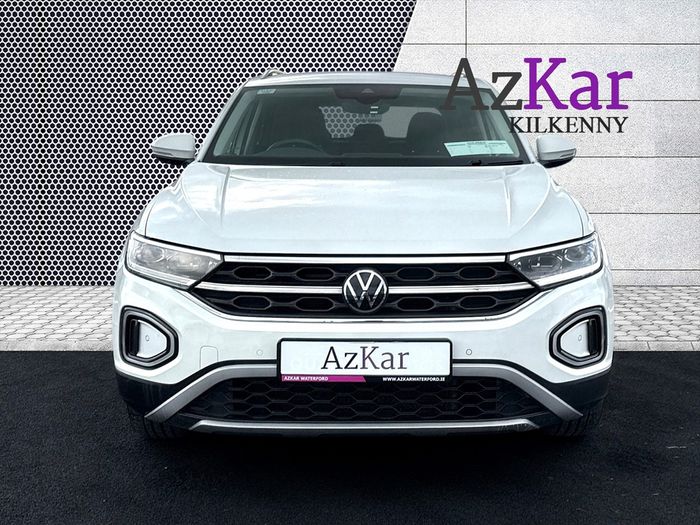 Volkswagen T-Roc 2023