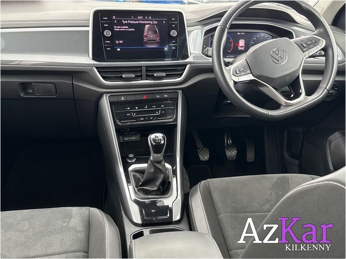 Volkswagen T-Roc 2023