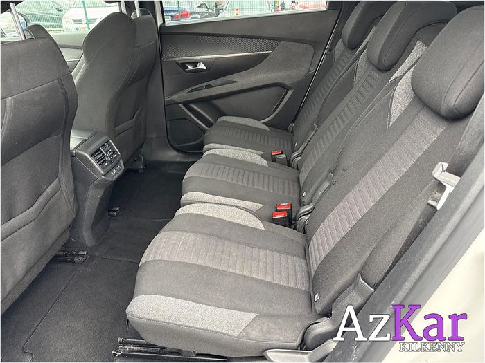 Peugeot 5008 2023