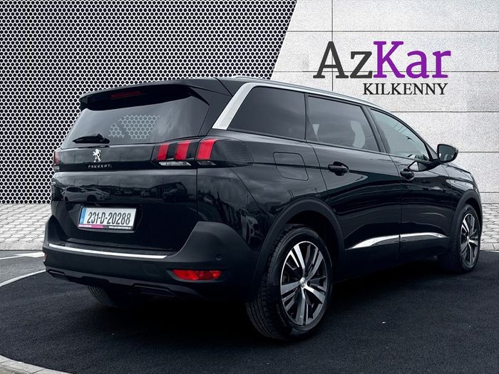 Peugeot 5008 2023