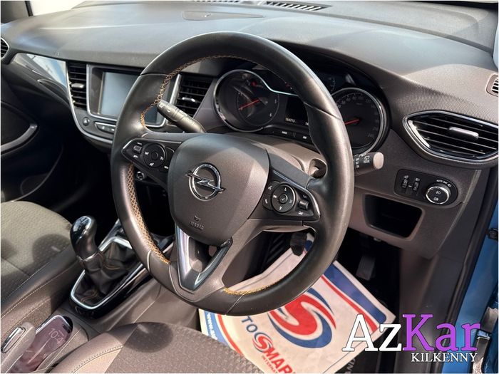 Opel Crossland X 2017